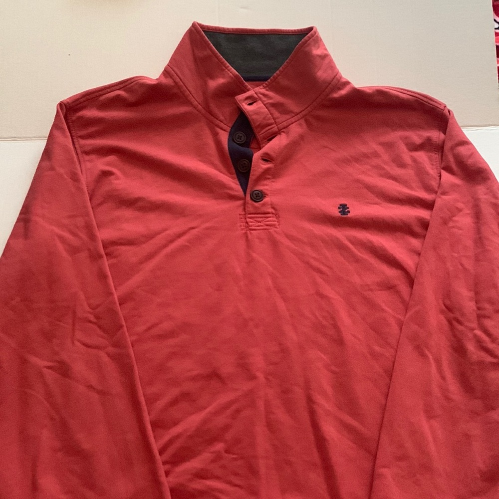 Men’s IZOD pullover